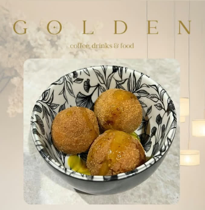 Bombas de alheira com queijo brie